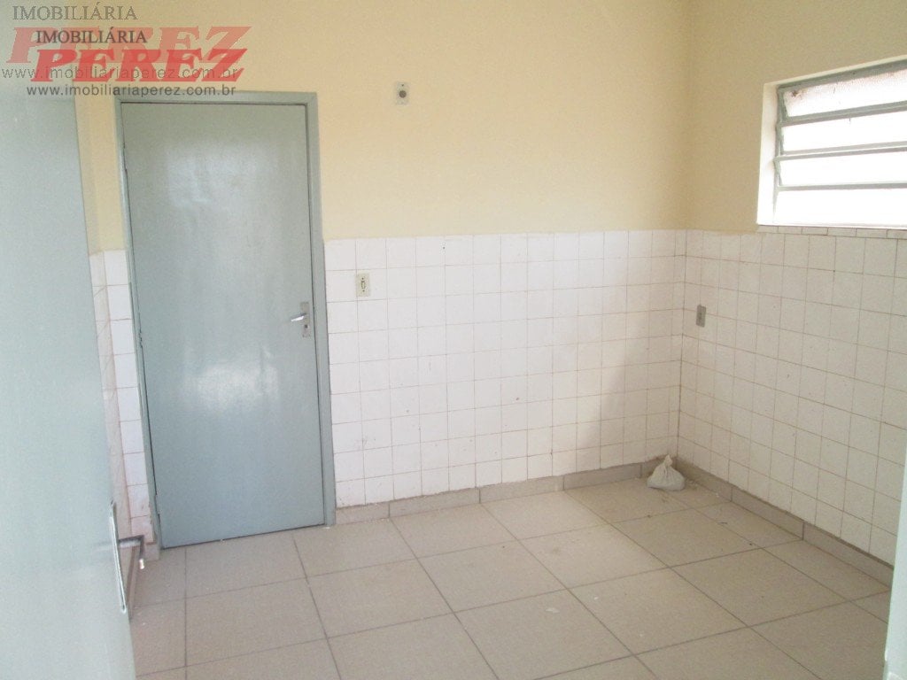Sobreloja para alugar na Av Tiradentes - Centro de Londrina