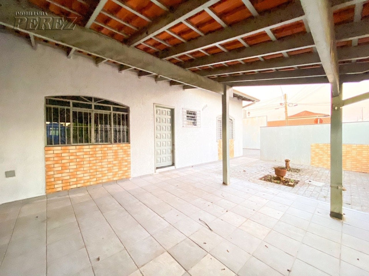 Casa para alugar na região sul de Londrina - Lagoa Dourada