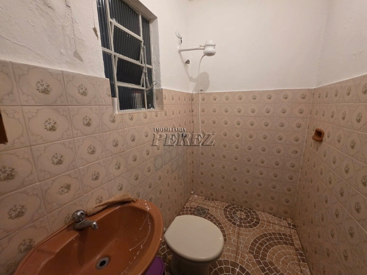 Casa à venda no Jardim Adriana 1 na região sul de Londrina