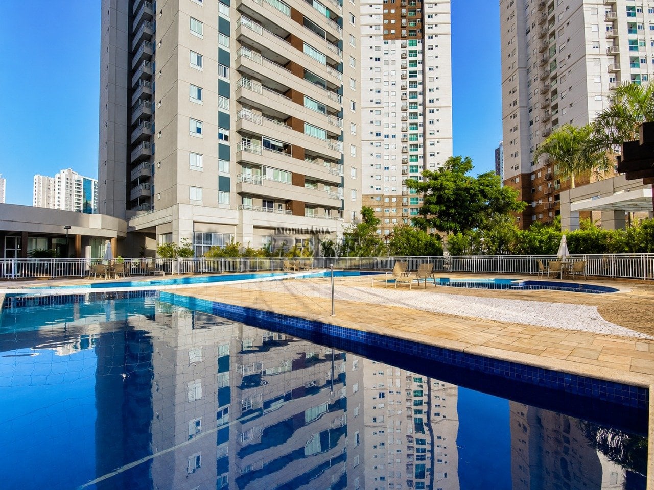 Apartamento à venda na Gleba Palhano - Condomínio Liberty Towers