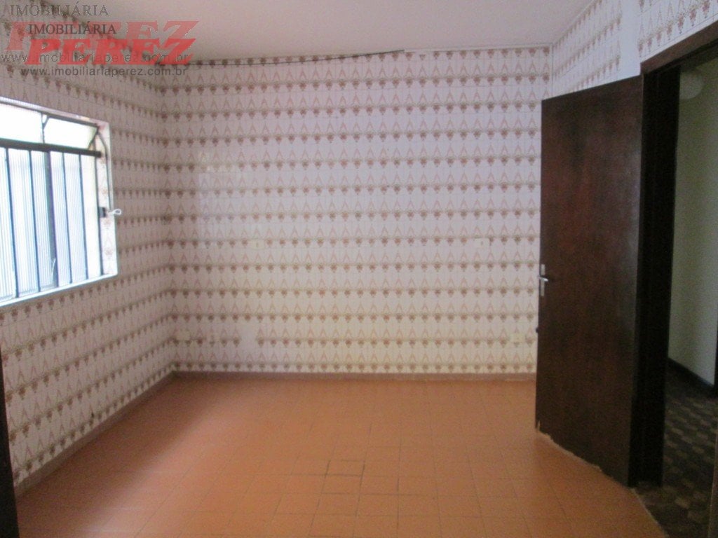 Casa para alugar na Av. São João - Região leste de Londrina
