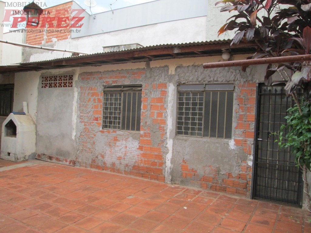 Casa para alugar na Av. São João - Região leste de Londrina