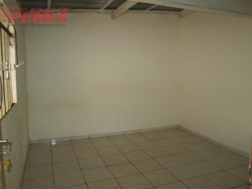 Casa para alugar na Av. São João - Região leste de Londrina