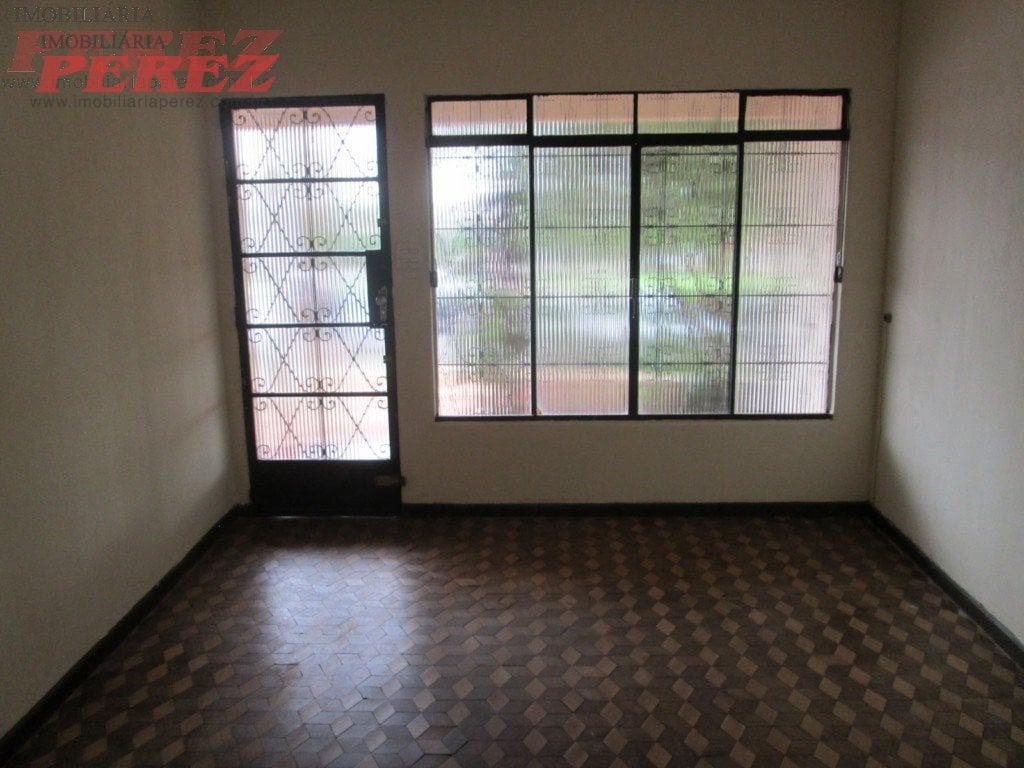 Casa para alugar na Av. São João - Região leste de Londrina
