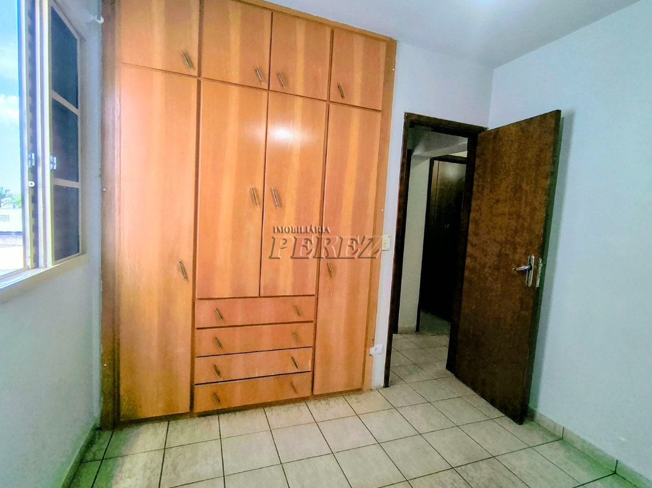Apartamento à venda e locação no Royal Park, centro de Londrina