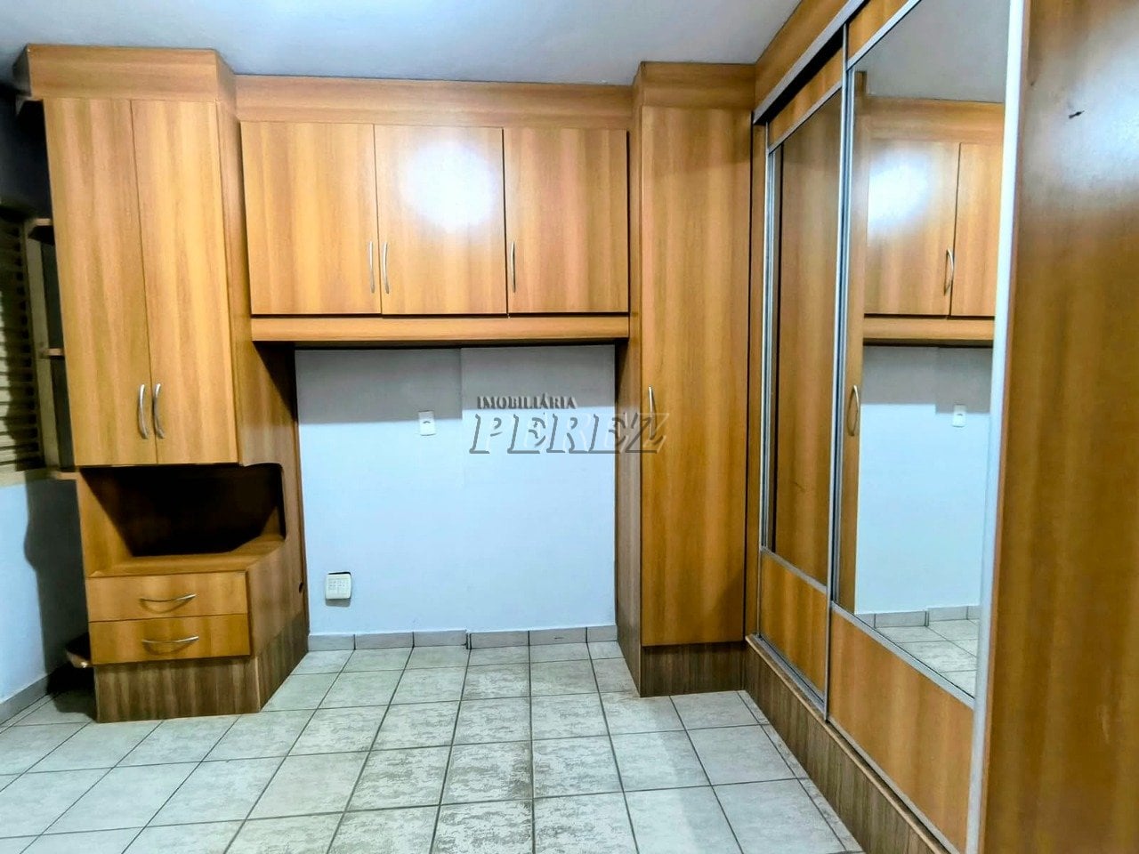 Apartamento à venda e locação no Royal Park, centro de Londrina