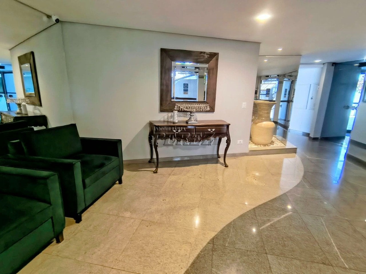 Apartamento à venda e locação no Royal Park, centro de Londrina