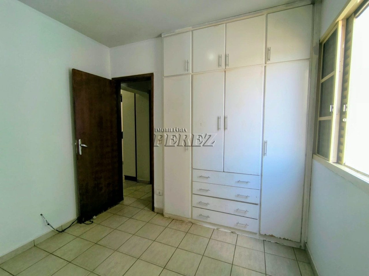 Apartamento à venda e locação no Royal Park, centro de Londrina
