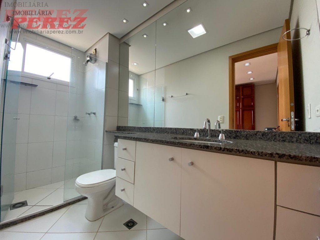 Apartamento para alugar no Edifício Terralis Jardin, centro de Londrina