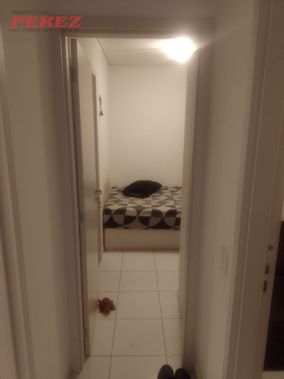 Apartamento à venda no Edifício Jardim de Ester, centro de Londrina