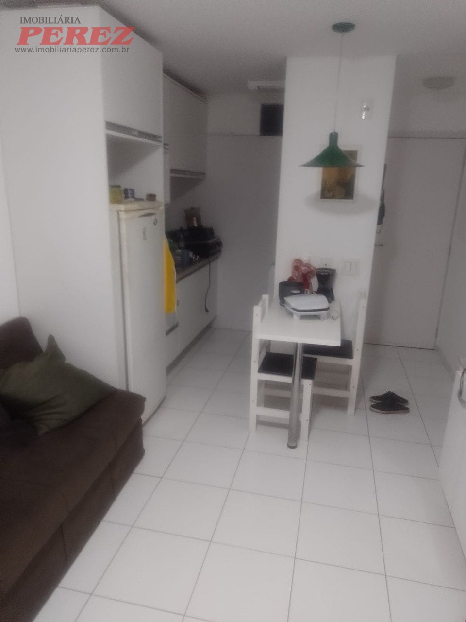 Apartamento à venda no Edifício Jardim de Ester, centro de Londrina