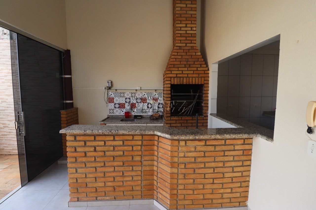Casa à venda e locação na região norte de Londrina - Jardim Império do Sol