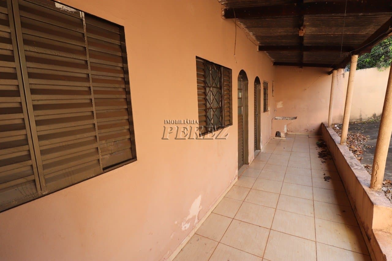 Casa para alugar na região leste de Londrina - Ideal