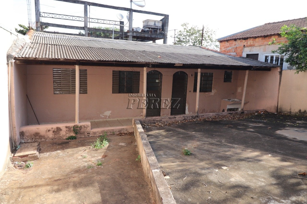 Casa para alugar na região leste de Londrina - Ideal