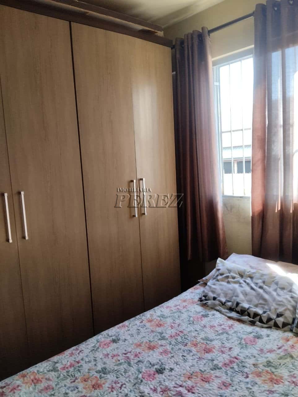 Apartamento à venda no Edifício Horizonte no centro de Londrina — foto principal