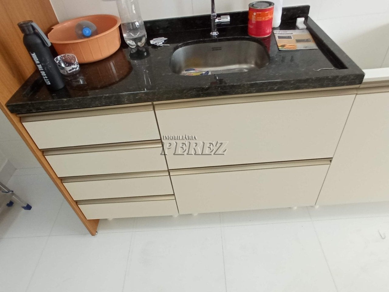 Apartamento à venda no Residencial Aquarela Pinheiros, região oeste de Londrina.