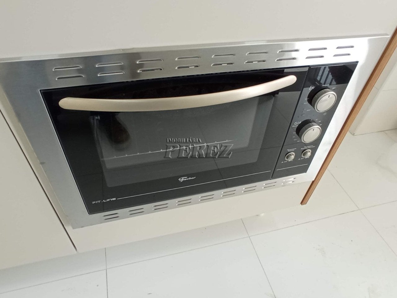 Apartamento à venda no Residencial Aquarela Pinheiros, região oeste de Londrina.