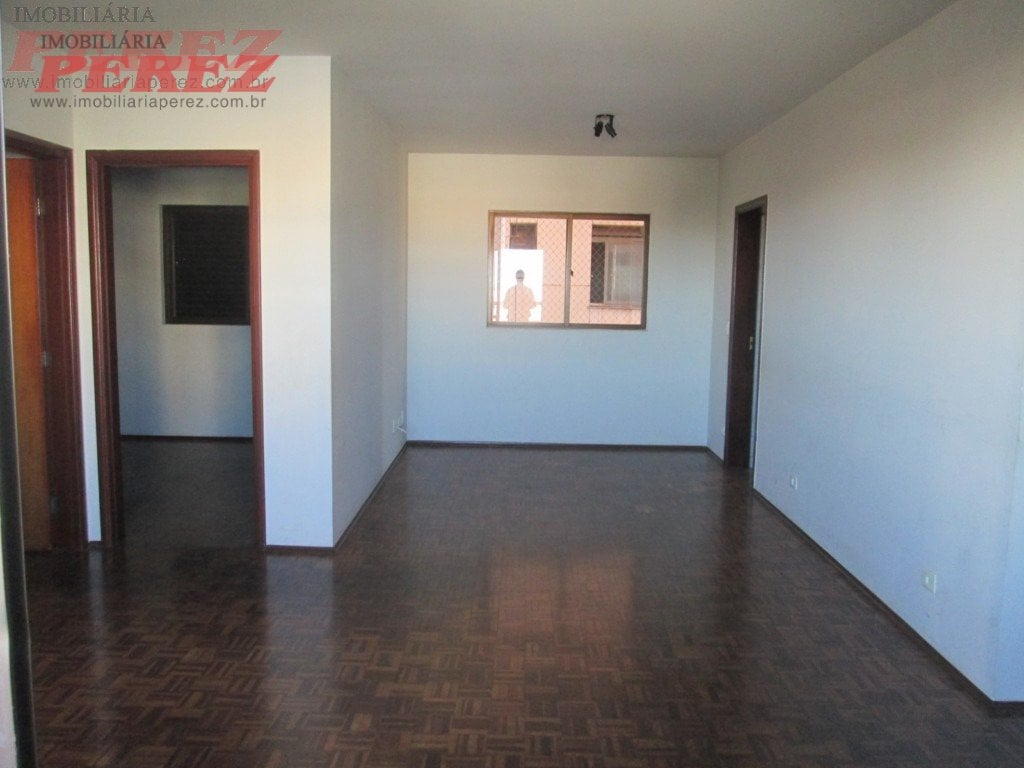 Apartamento à venda e locação no Edifício Pelicanos - Centro de Londrina