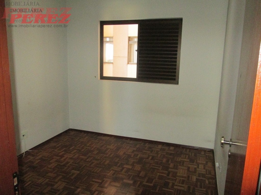 Apartamento à venda e locação no Edifício Pelicanos - Centro de Londrina