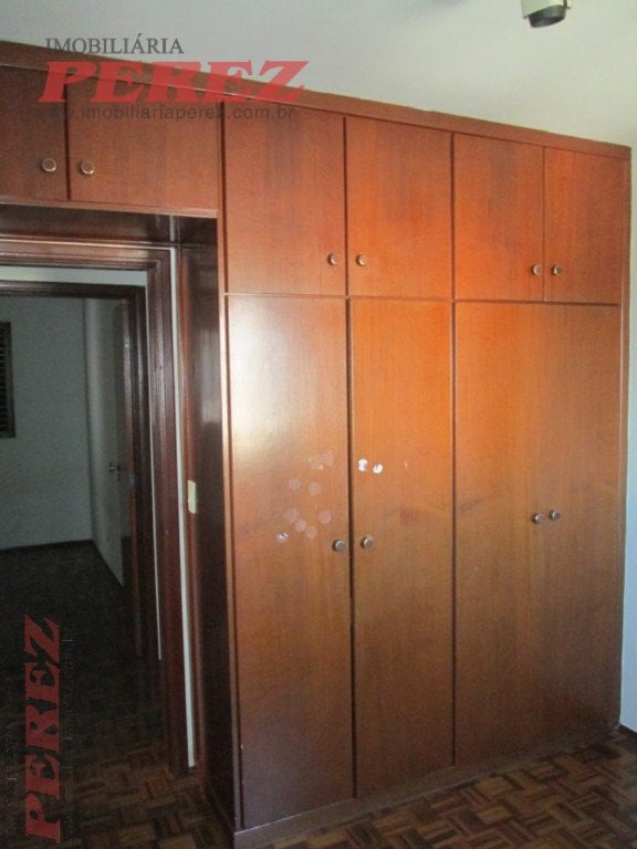Apartamento à venda e locação no Edifício Pelicanos - Centro de Londrina
