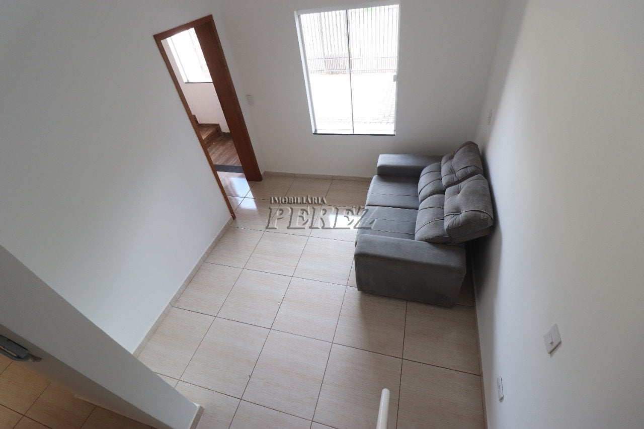 Apartamento mobiliado para alugar na Rua São Salvador, centro de Londrina