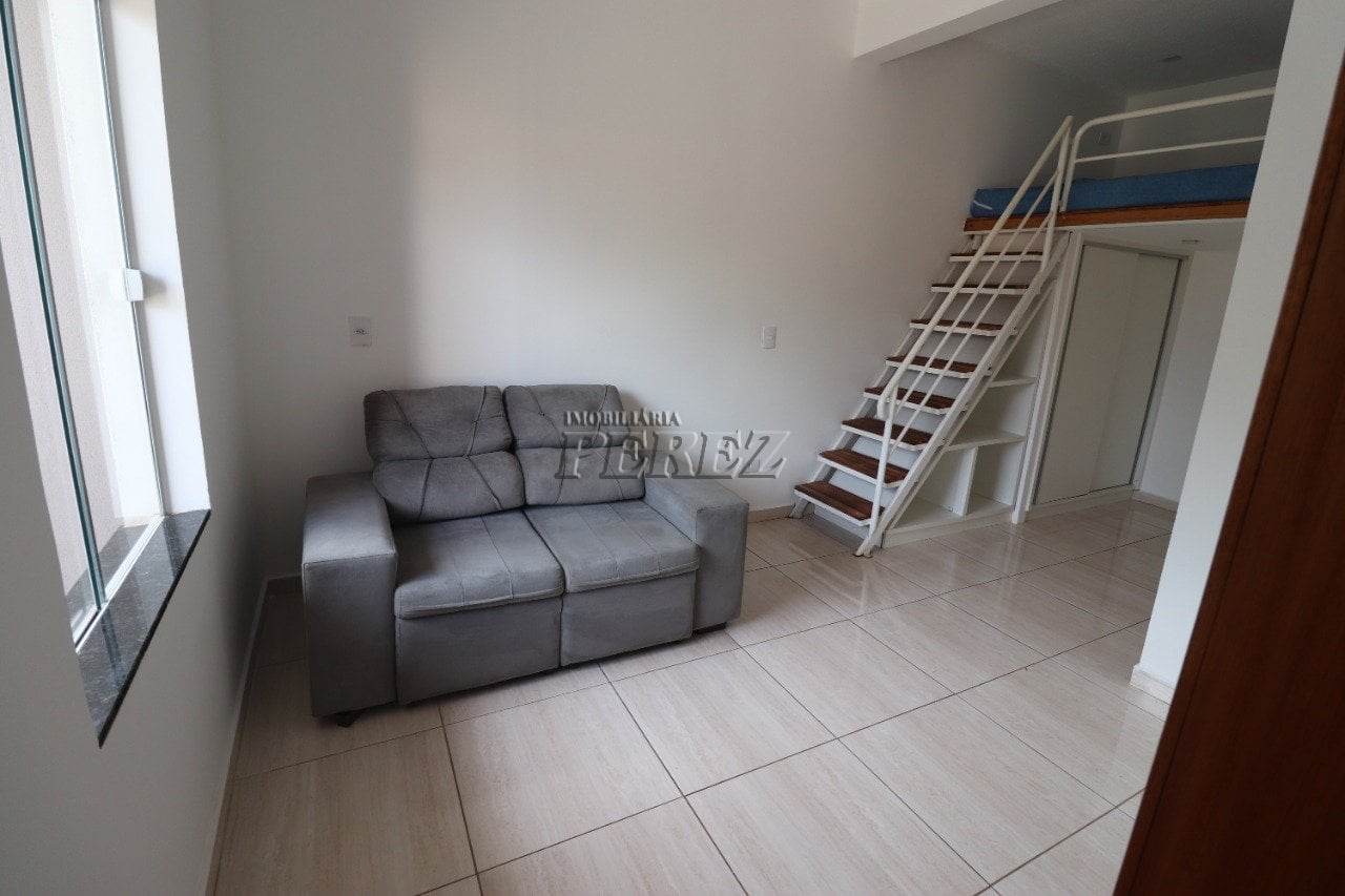 Apartamento mobiliado para alugar na Rua São Salvador, centro de Londrina