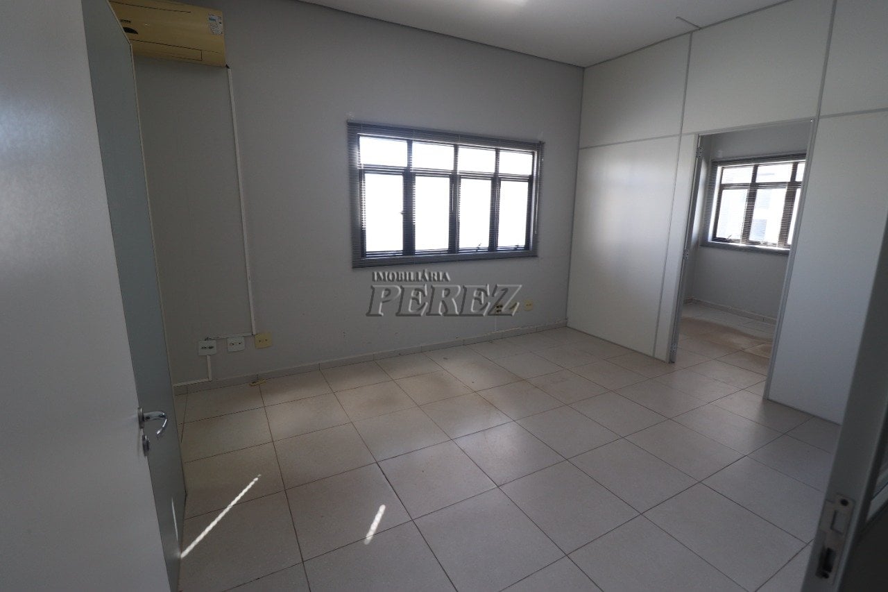 Sala comercial para alugar na Av Duque de Caxias no centro de Londrina - Edifício Beira Alta