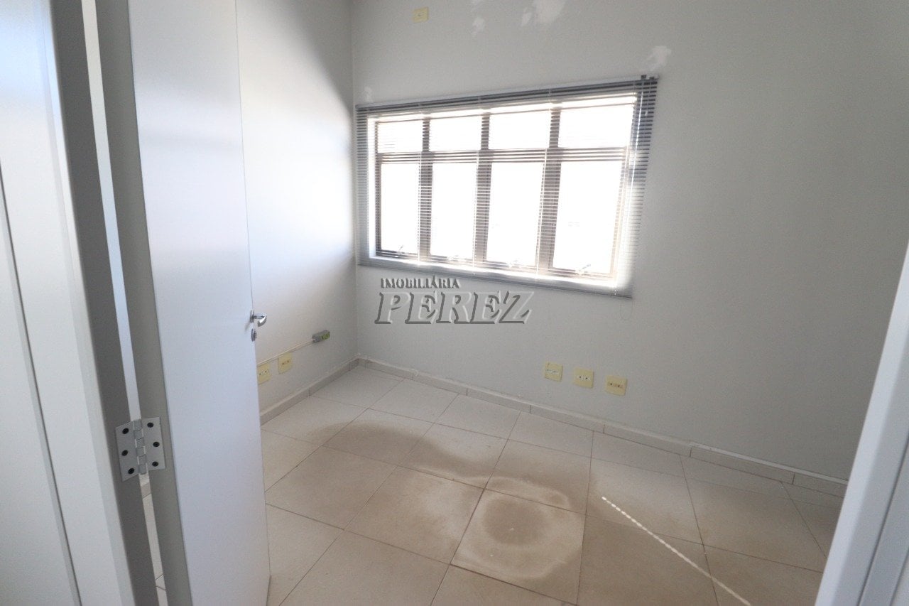 Sala comercial para alugar na Av Duque de Caxias no centro de Londrina - Edifício Beira Alta