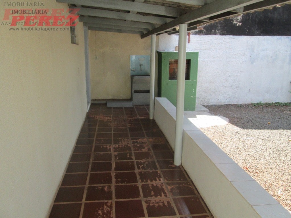 Casa para alugar na região leste de Londrina - Oriente