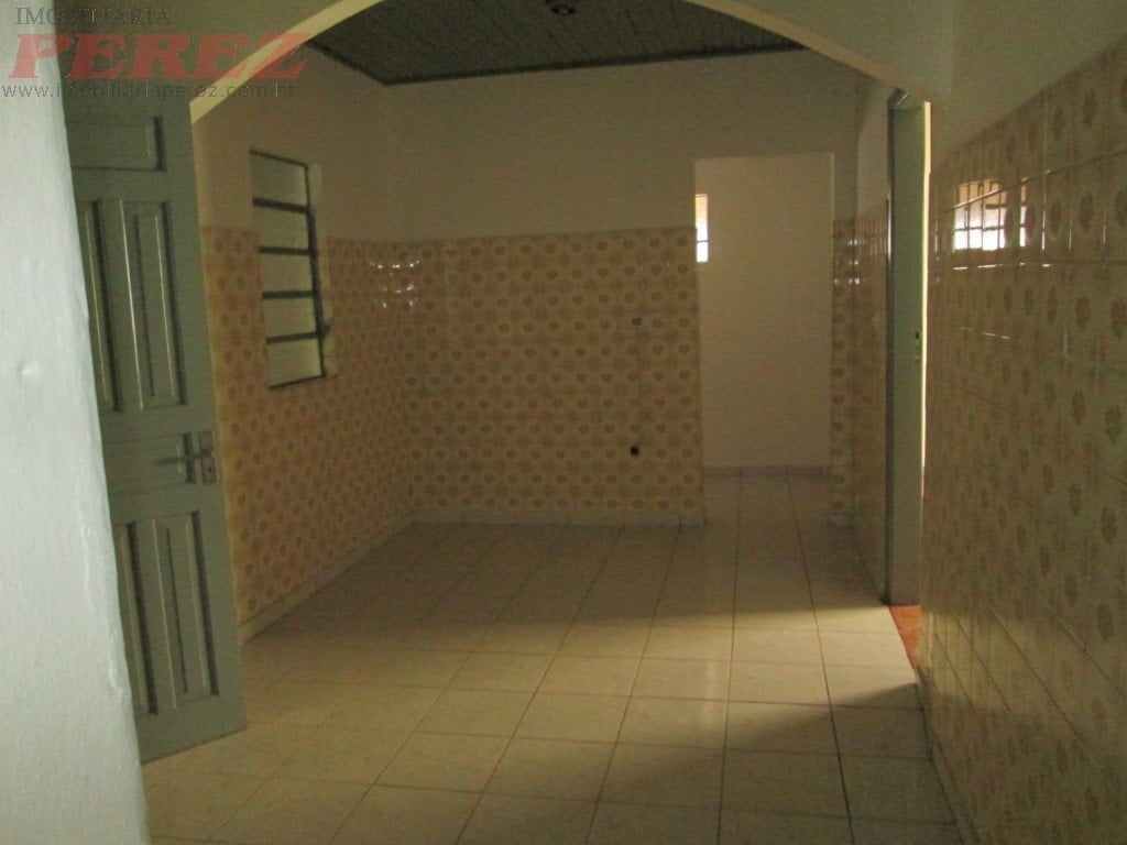 Casa para alugar na região leste de Londrina - Oriente