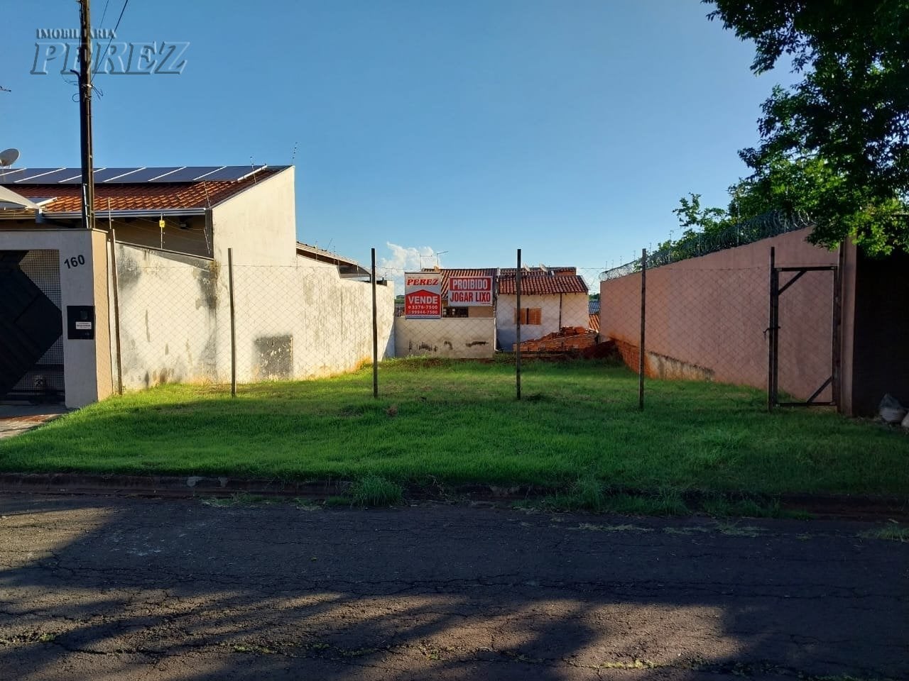 Terreno à venda no Jardim Tarumã, região leste de Londrina