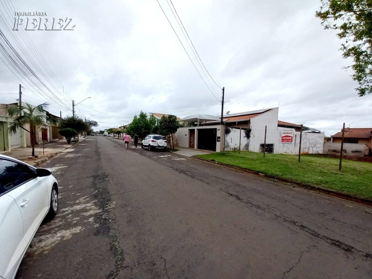 Terreno à venda no Jardim Tarumã, região leste de Londrina