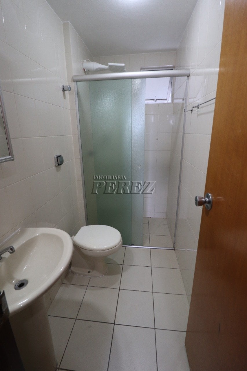 Apartamento para alugar na região leste de Londrina, Condomínio Villagio Di Monaco