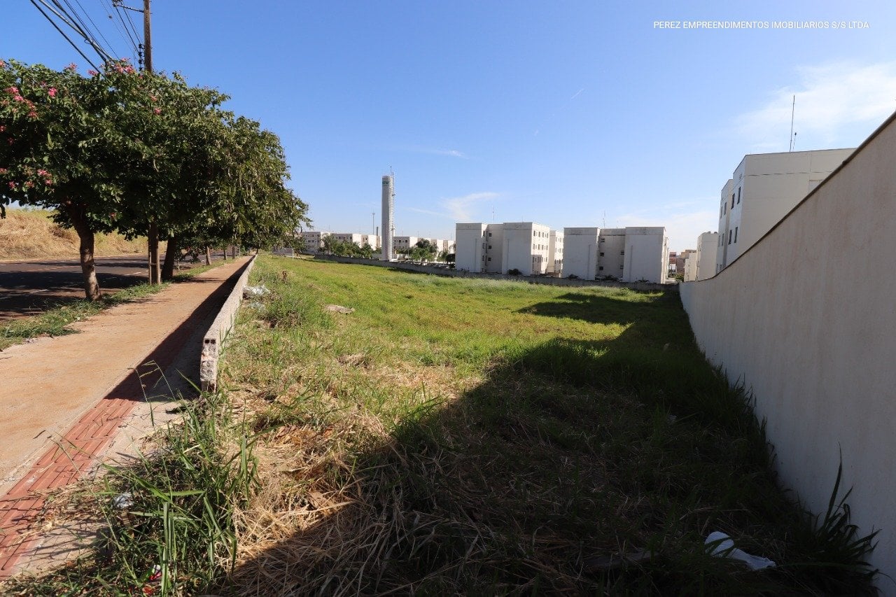 A Imobiliária Perez oferece à você mais uma ótima oportunidade de terreno para venda em Londrina.