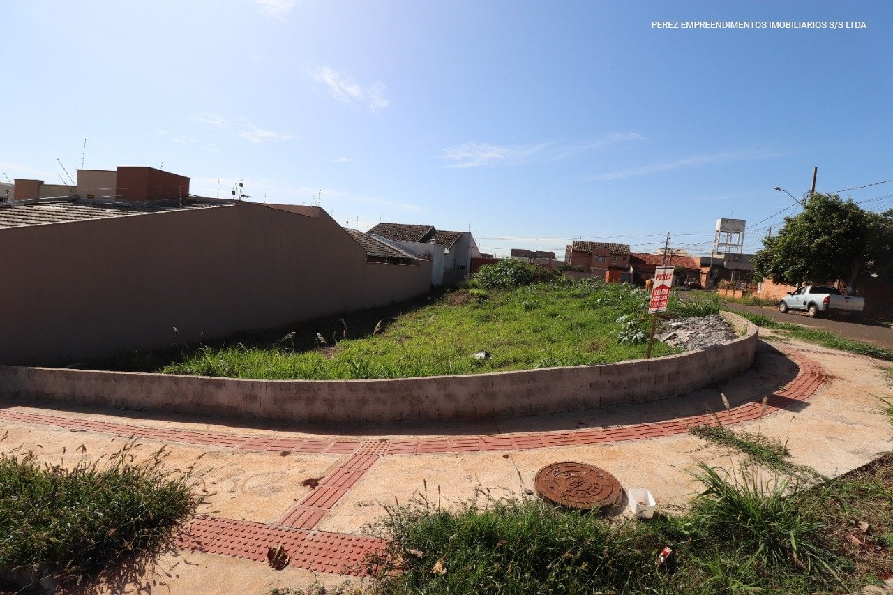 A Imobiliária Perez oferece à você mais uma ótima oportunidade de terreno para venda em Londrina.