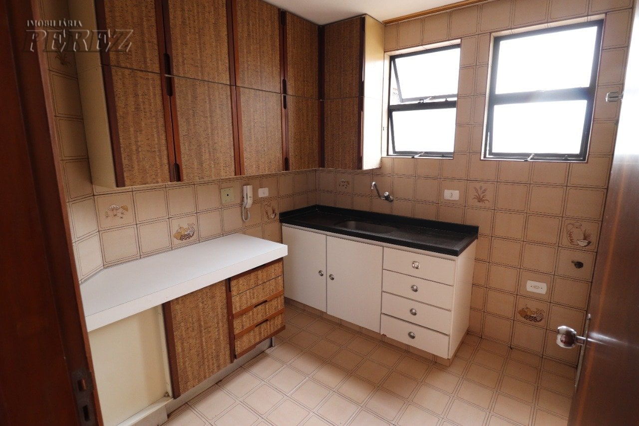 Apartamento para alugar no centro de Londrina - Plaza de Las Torres.