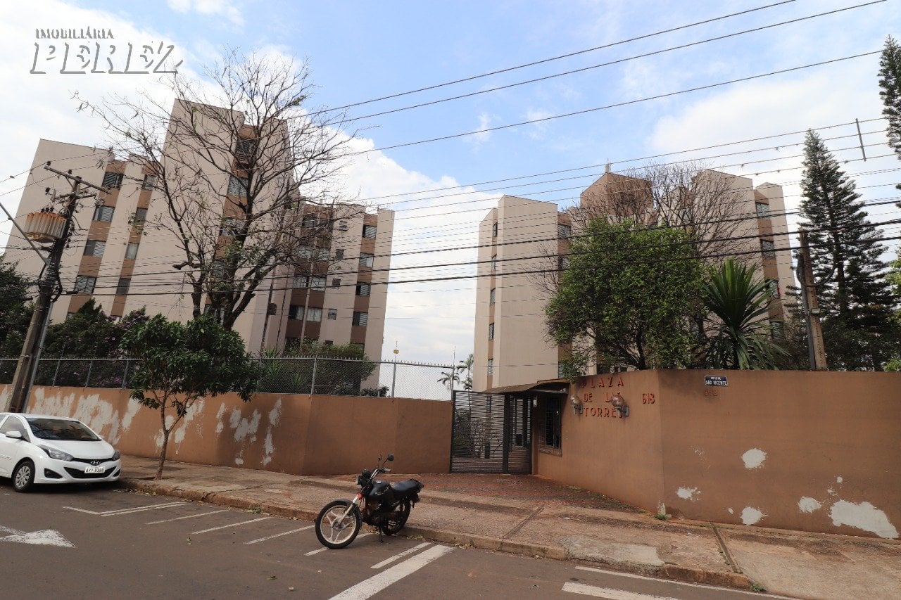 Apartamento para alugar no centro de Londrina - Plaza de Las Torres.
