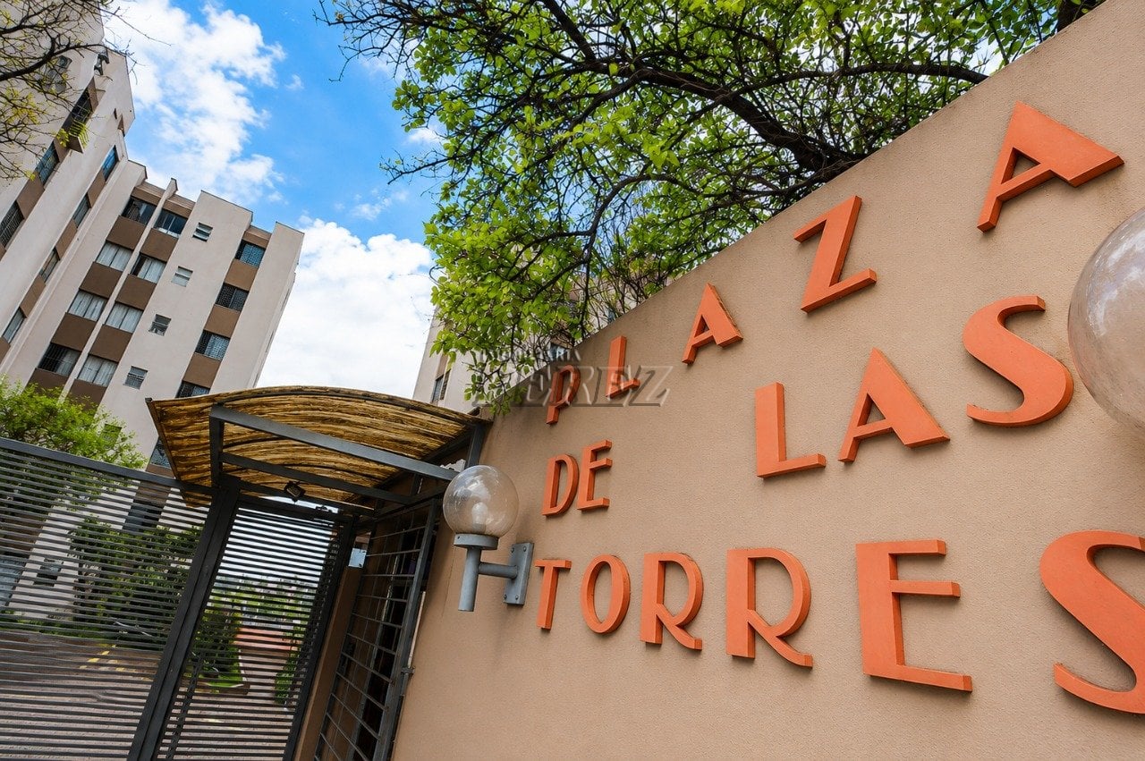 Apartamento para alugar no centro de Londrina - Plaza de Las Torres.