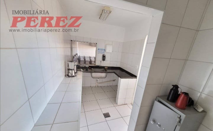 Salão comercial para alugar em Ibiporã - Vila Romana