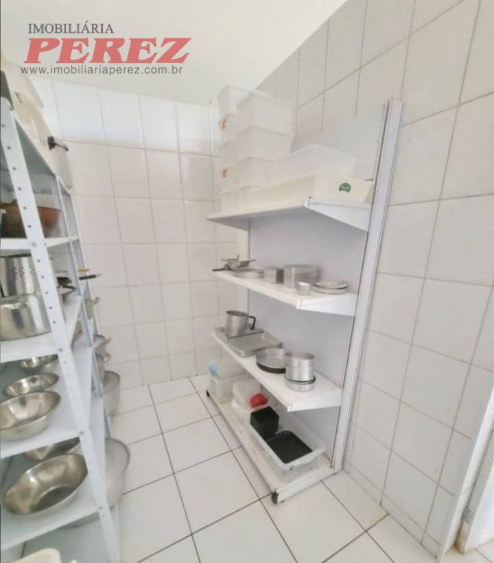 Salão comercial para alugar em Ibiporã - Vila Romana
