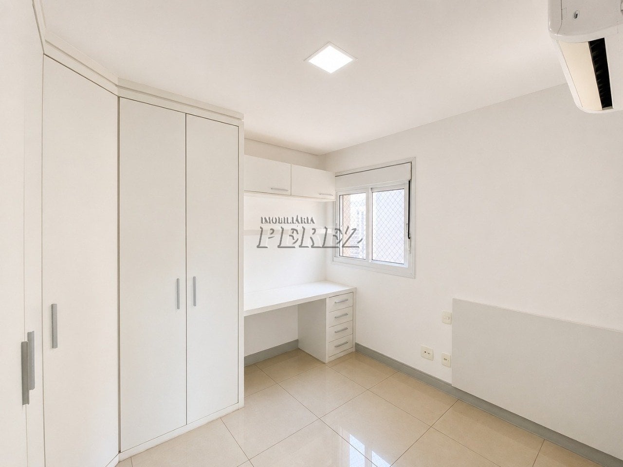 Apartamento com 112 m² para Venda e Locação na Gleba Palhano, ao Lado do Shopping Aurora e Lago Igapó