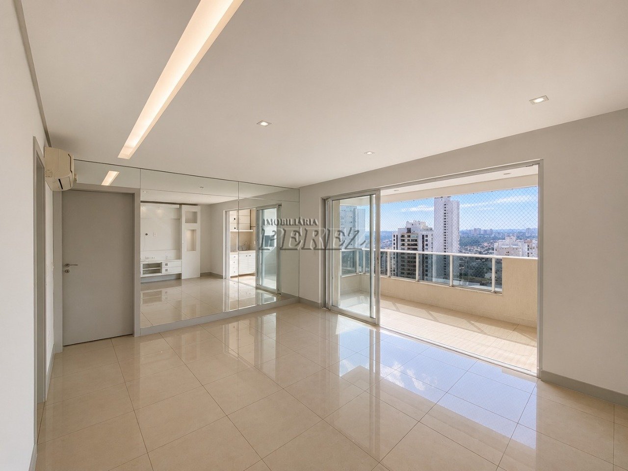 Apartamento com 112 m² para Venda e Locação na Gleba Palhano, ao Lado do Shopping Aurora e Lago Igapó