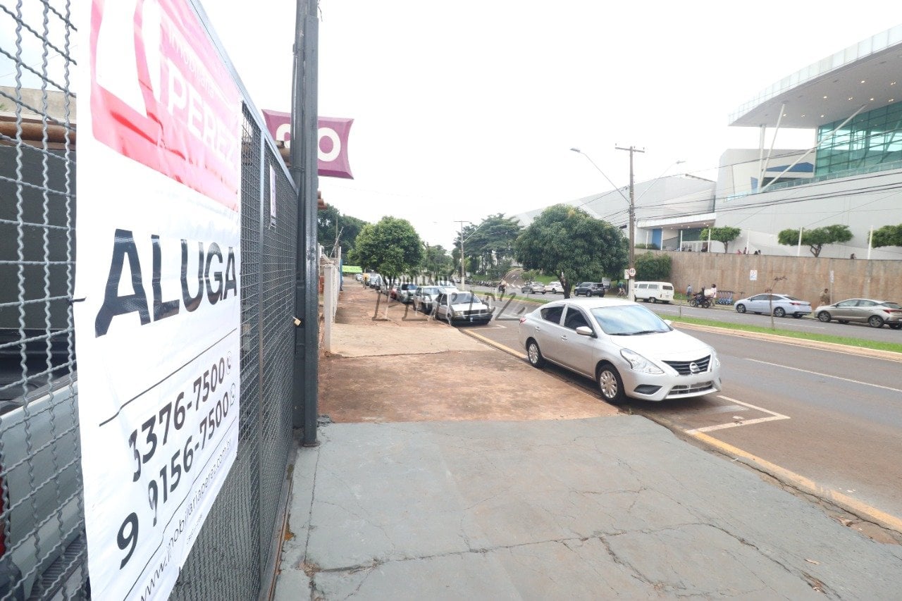 Barracão para alugar na região leste em Londrina - Av Theodore Victorelli