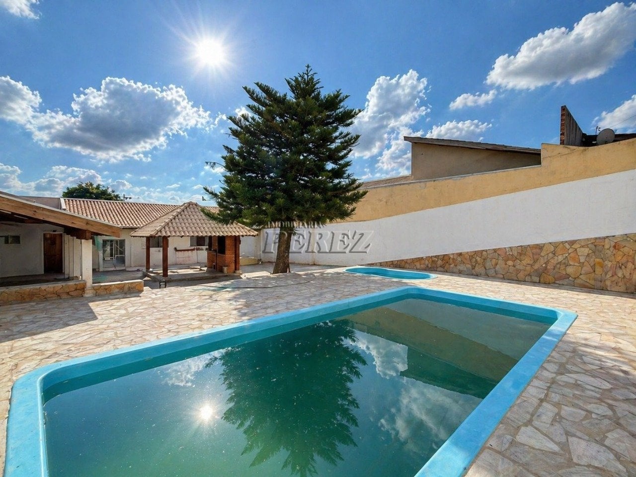 Casa para alugar na região oeste de Londrina, Jardim Colúmbia