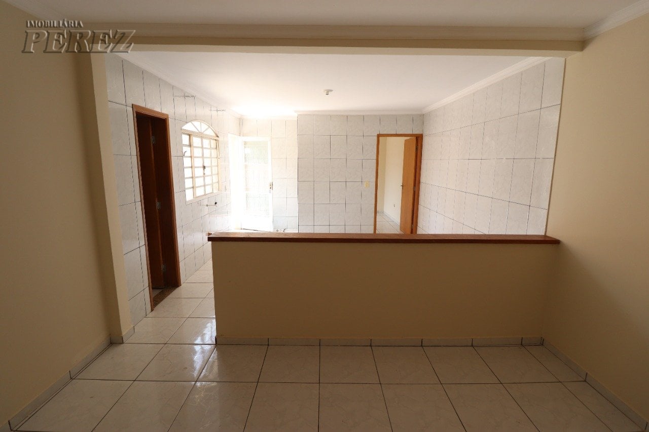 Casa para alugar na região sul de Londrina - Saltinho