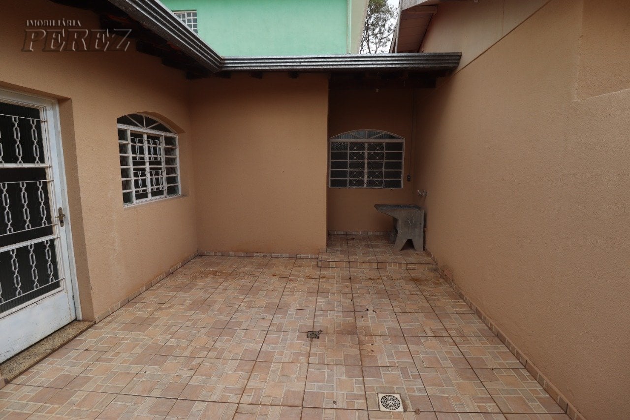Casa para alugar na região sul de Londrina - Saltinho
