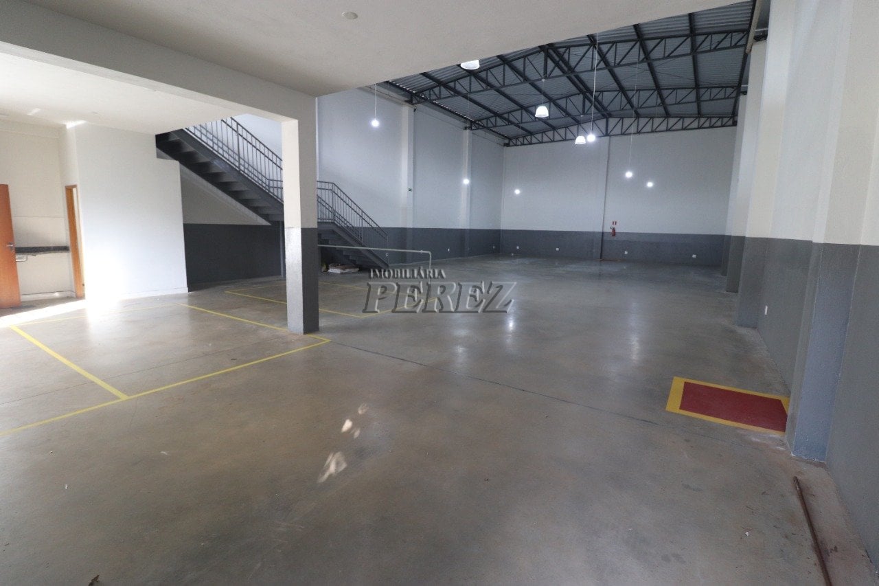 Barracão para alugar no Jardim Monte Carlo - Região leste de Londrina