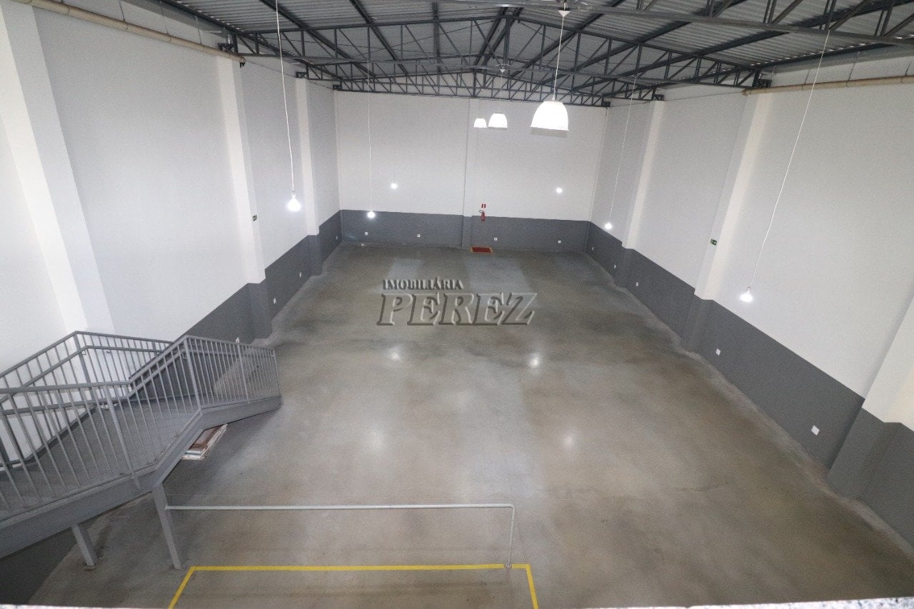 Barracão para alugar no Jardim Monte Carlo - Região leste de Londrina