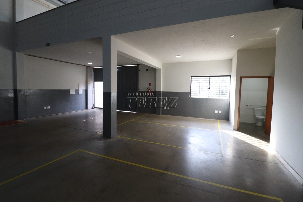 Barracão para alugar no Jardim Monte Carlo - Região leste de Londrina
