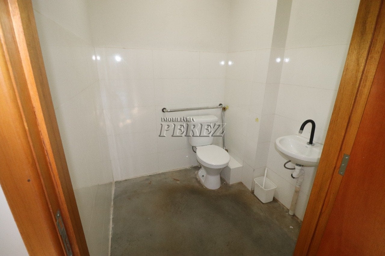 Barracão para alugar no Jardim Monte Carlo - Região leste de Londrina